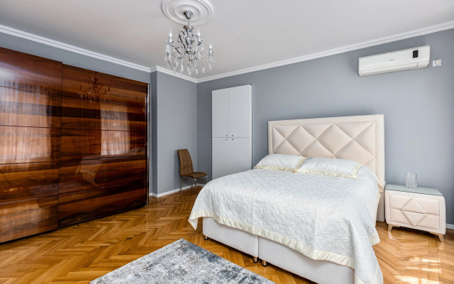MaRKoS Sololaki Flat Apartments