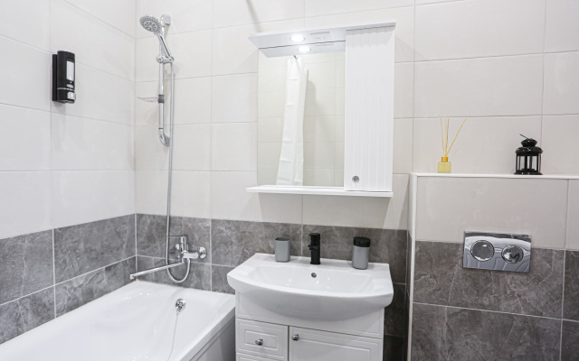 Апартаменты SunSet 2-Оранжерейная 2к1 кв 223