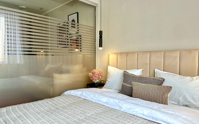 Yarkaya Studiya Mono S Vidom Na Koktobe Apartment