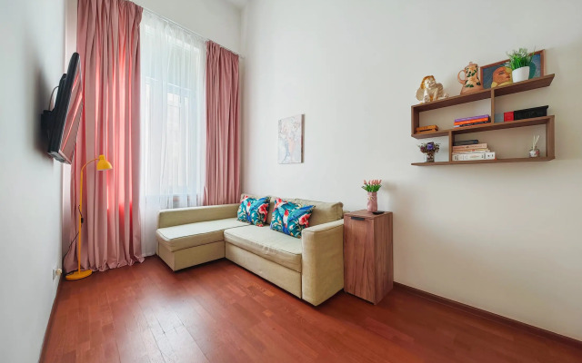 Apartamentyi Nevskij 18 Nikol I Mishel