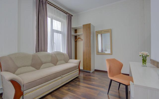 Shah Palace Hotel