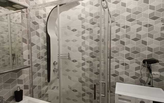 Апартаменты 4-х комнатная на Олимпийской 83