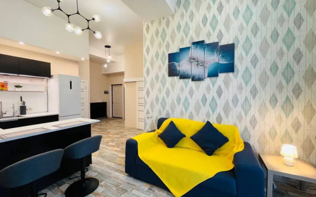 Happy People № Apartment 8