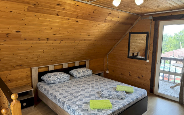 Частный Дом 604 с Балконом Рядом с Пляжем