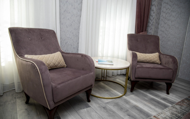Essam Deluxe Hotel
