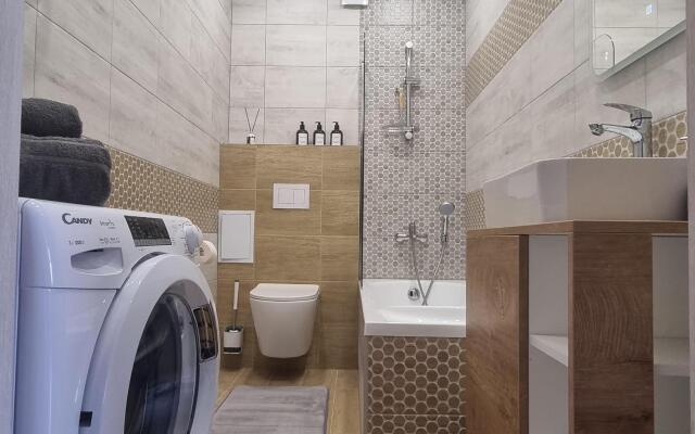 Na Baydukova Flat