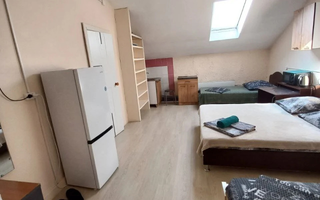 Студия на Горького 48 (41)