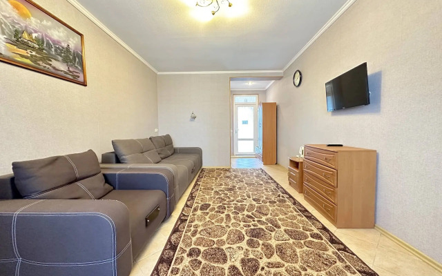 Na Revolyutsionnoy 31a Guest house