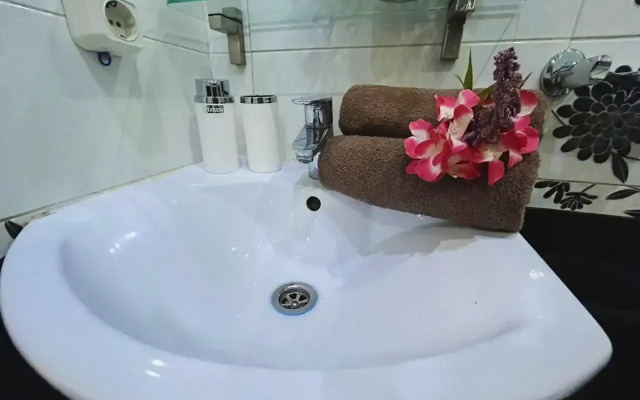 Goldapart Na Serpukhovskoy Flat