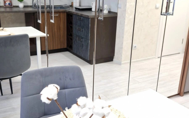 Квартира Родионова 202/2-20