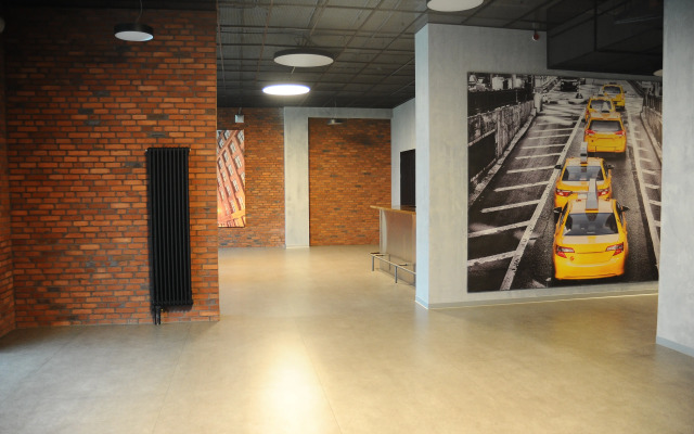 Loft Na Srednem Apartments