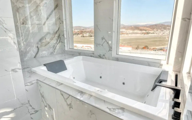 Апартаменты Дом в облаках