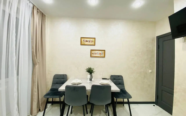 Квартира Люкс Королевский синий