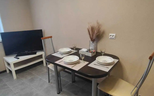 Na ulitse Shekspira 1k1 Flat