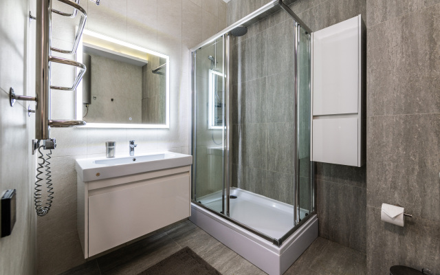 Oplot - Uluchshennyj lyuks s terrasoj 1 Apartments
