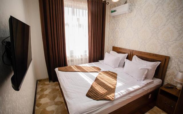 Diyor Gold Hotel