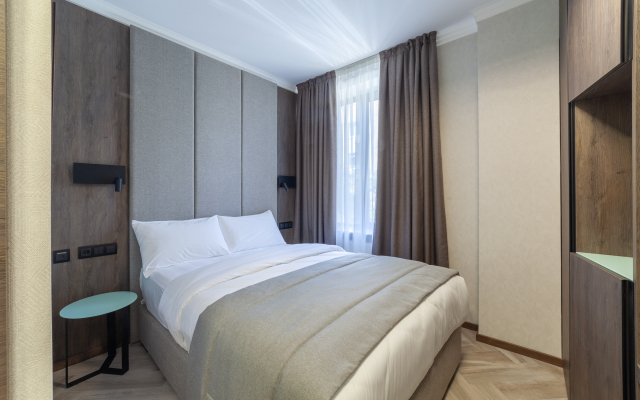 Old Wall Hotel