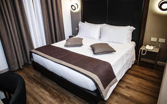 Hotel Al Manthia