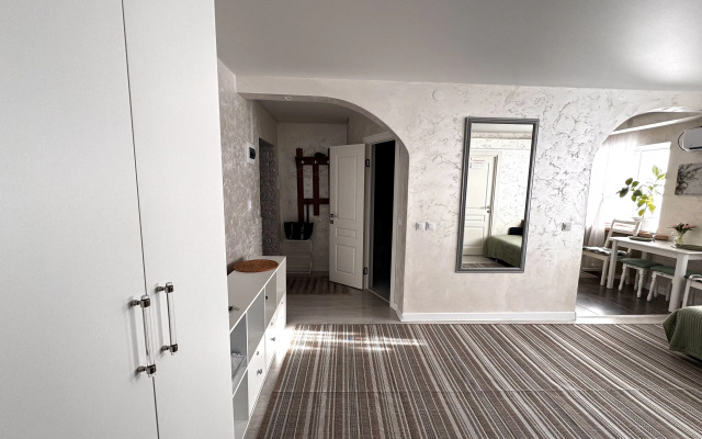 Kvartira 2-shka v tsentre Volgograda Apartments