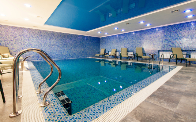 Cascade Hotel & SPA