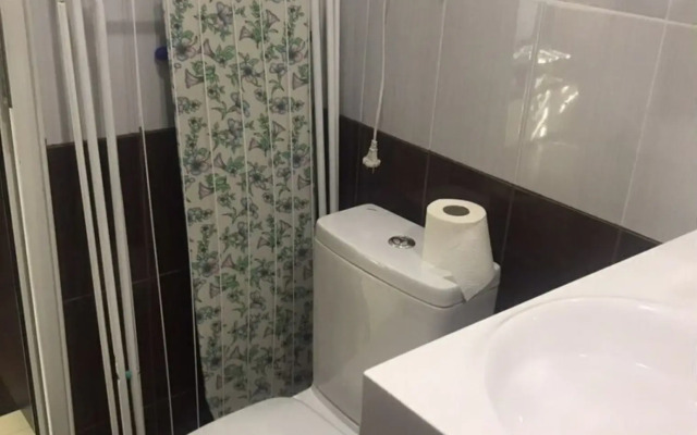 Na Ulitse Prosvescheniya 85b Flat