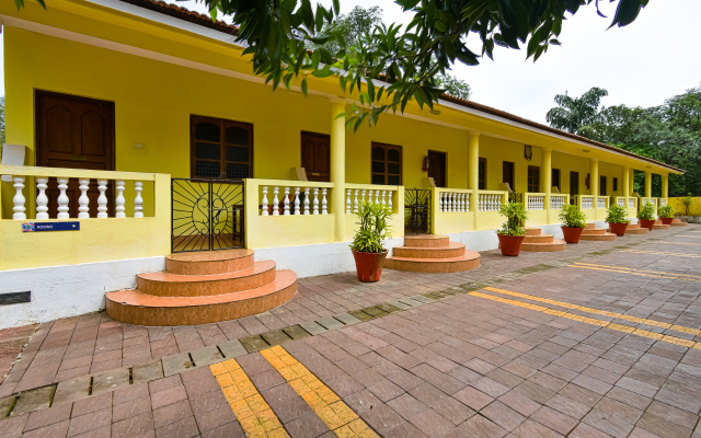 Отель Yo Yo Goa Cottages