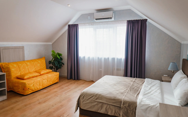 SunnyDay Guest House