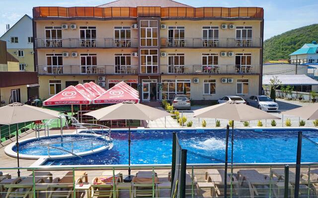 Mirazh-Prestizh Guest House