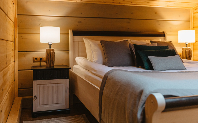 Отель Fish Point Family Resort (Золотой сазан)