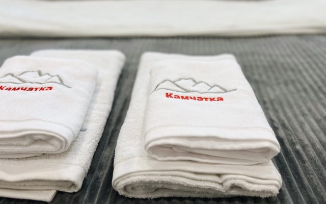 Sozvezdie Kamchatki Na Pr-Te 50 Let Oktyabrya 15/3 Apartments