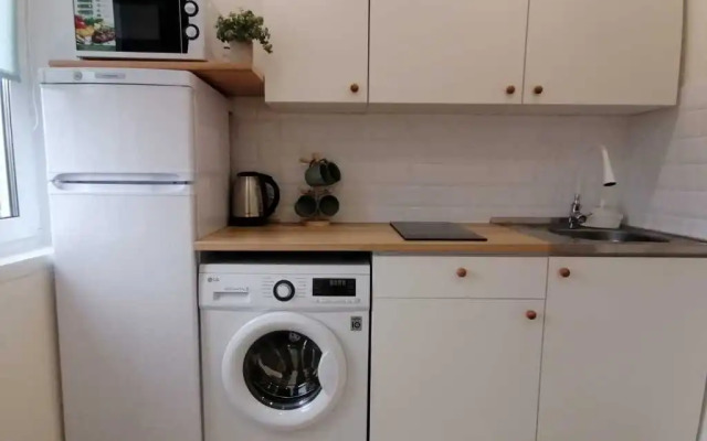 Квартира 50 лет Октября 33