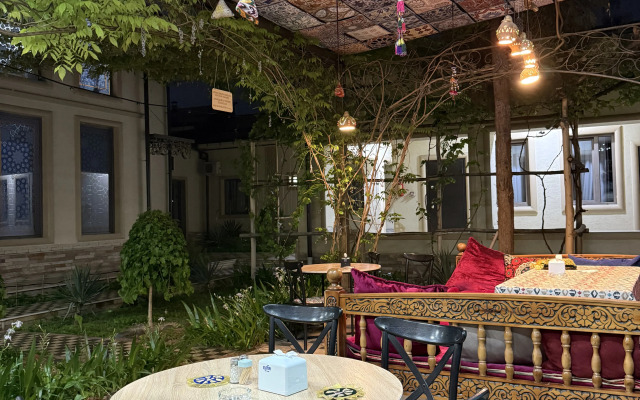 Zahid Inn Hotel