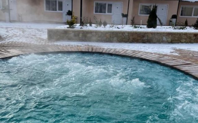 Termalniy kompleks Akva Tonika Hotel