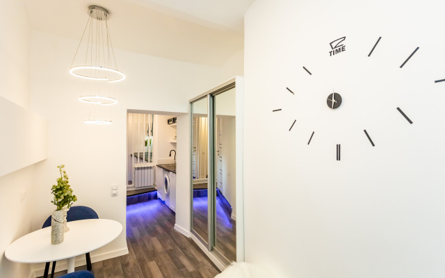 Апартаменты iRon Cat 1 у Сенной Площади