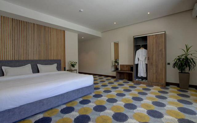 Grand Khan Tengri Hotel