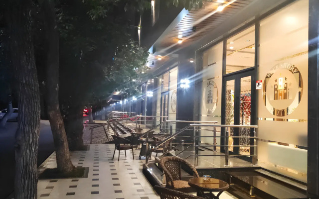 Отель Blue Shore International