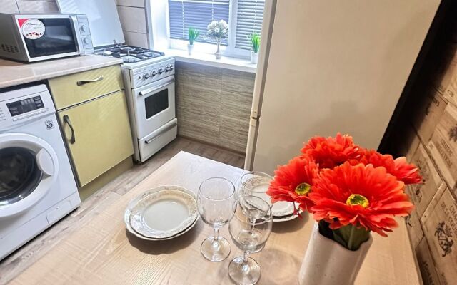 Апартаменты на ул. Бирюзова 14