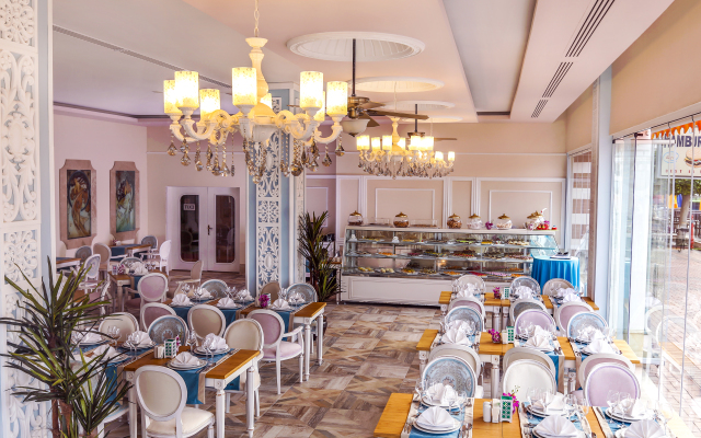 Orange County Kemer Hotel