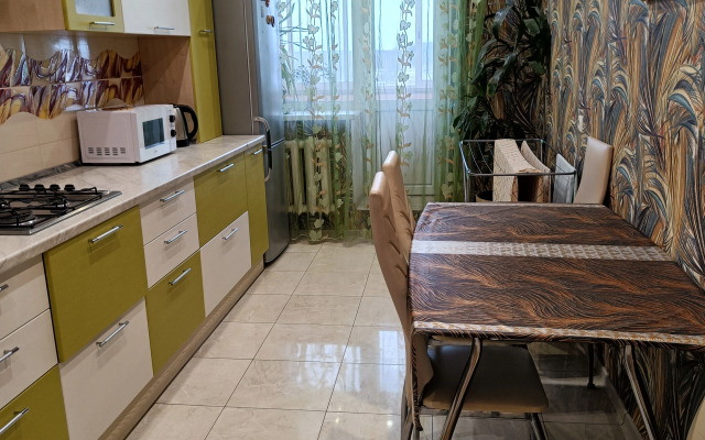 Квартира Большая двушка улучшенной планировки с дизайнерским ремонтом