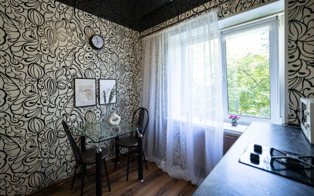 5 Zvezd Na Entuziastov Apartments