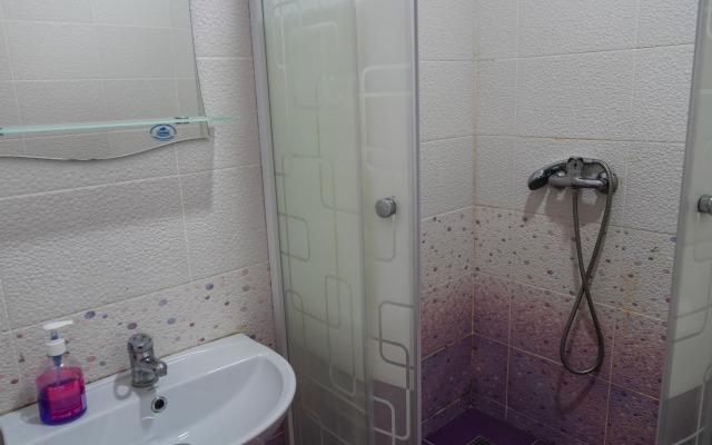Mona Lisa Guest House