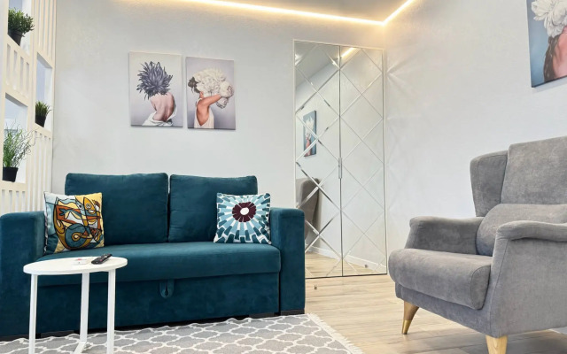 Uyutnaya Studiya v Tsentre Goroda Flat