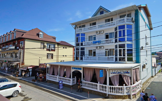 Na More Parus Hotel