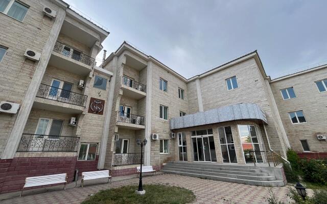 Ark MS Hotel
