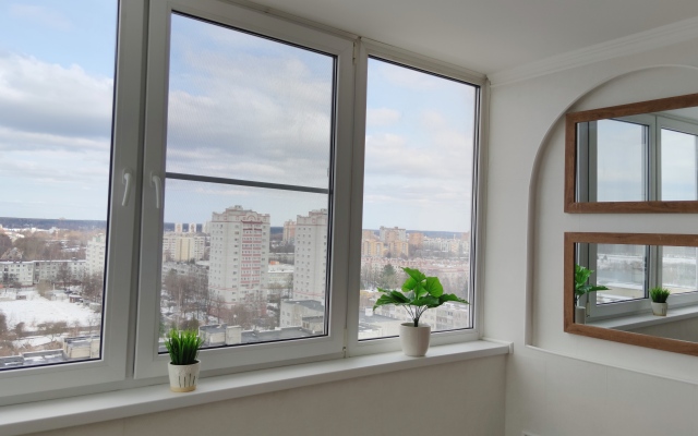 Komfort Na Tsentralnom Proyezde 17 Apartments