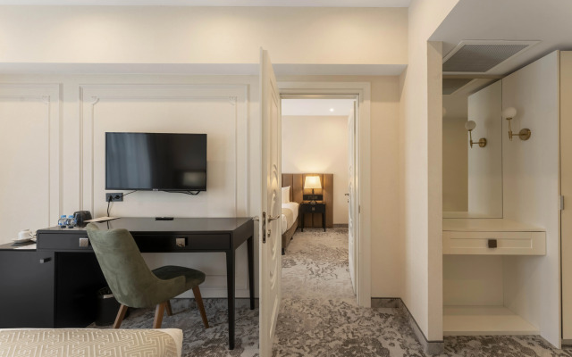 Курортный отель Mosavali