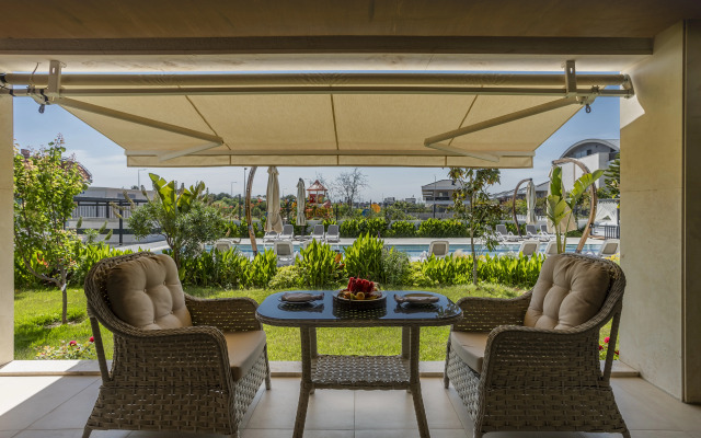 Luxury Garden Suites