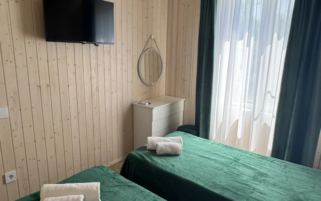 Частный Дом в Стиле Барн в Горах