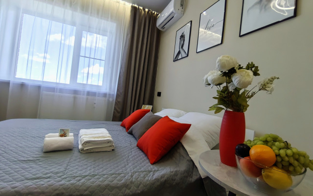 Stilnaya I Uyutnaya Ryadom S Tsentrom Flat