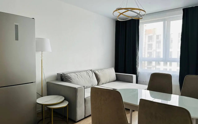 Runway Apartments Flat